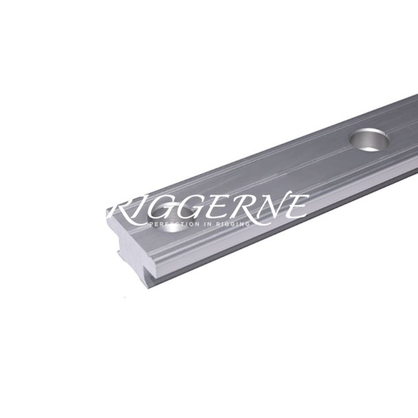 Antal T-skinne 40x8mm. Hulafst. 100 mm