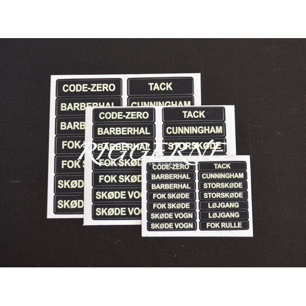 Glowfast glow-in-the-dark labels. St 2 Dansk