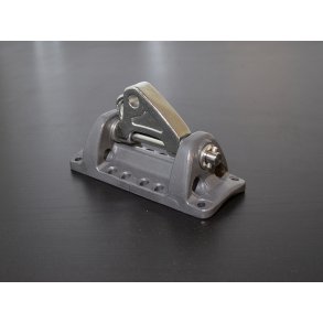 Selden mastebeslag til rodkick. Til mast C211-C245/F212-F246